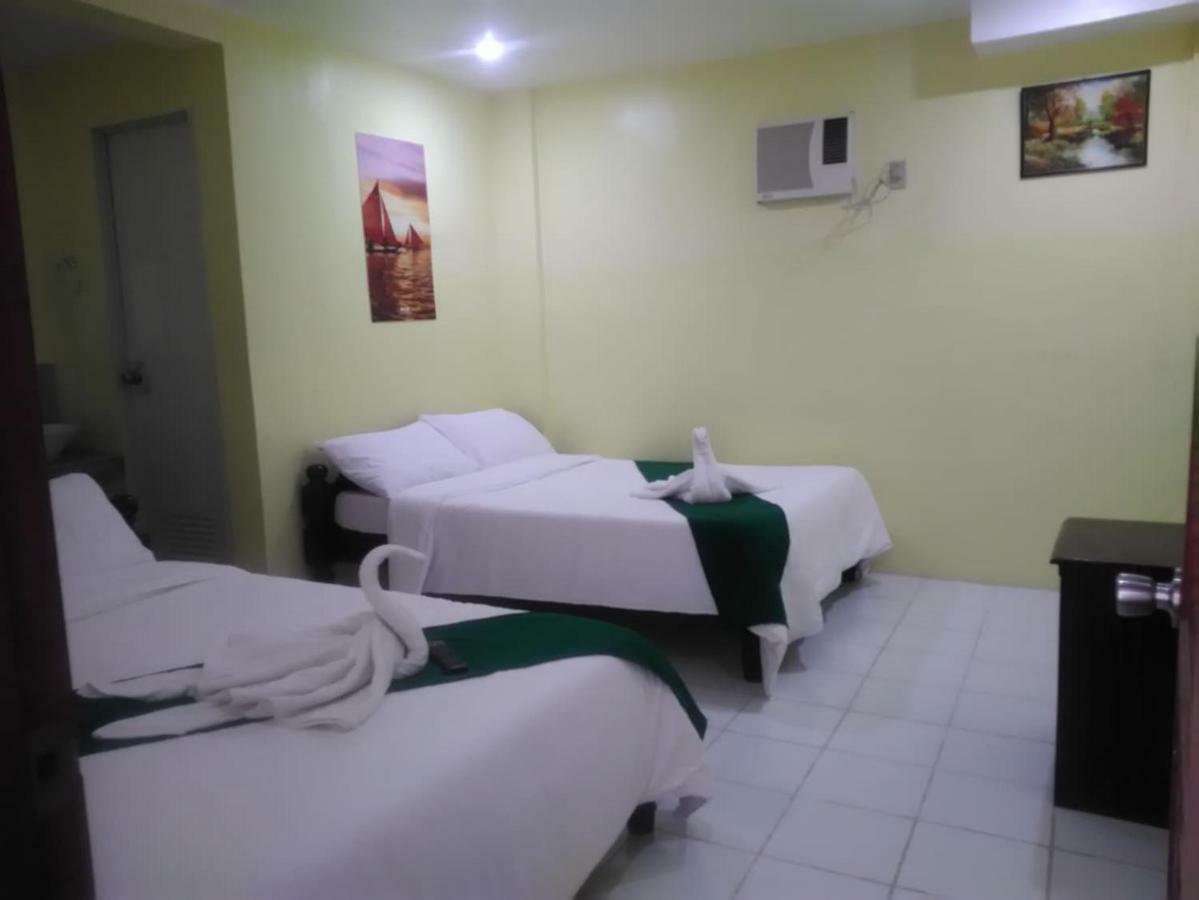 El Moro Beach Resort (Adults Only) Balabag  Dış mekan fotoğraf